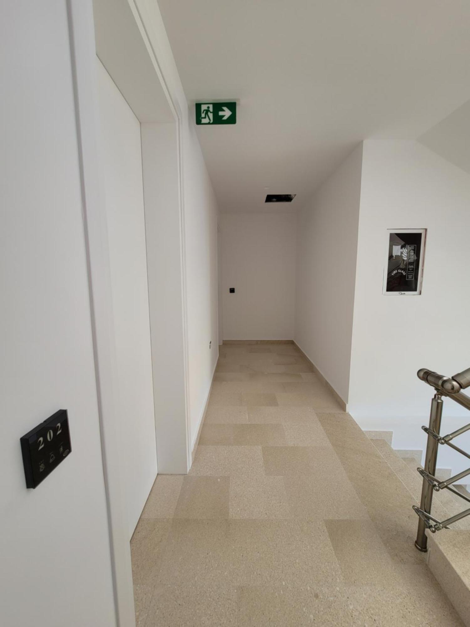 Prestige Hotel Εξαμίλιο Εξωτερικό φωτογραφία