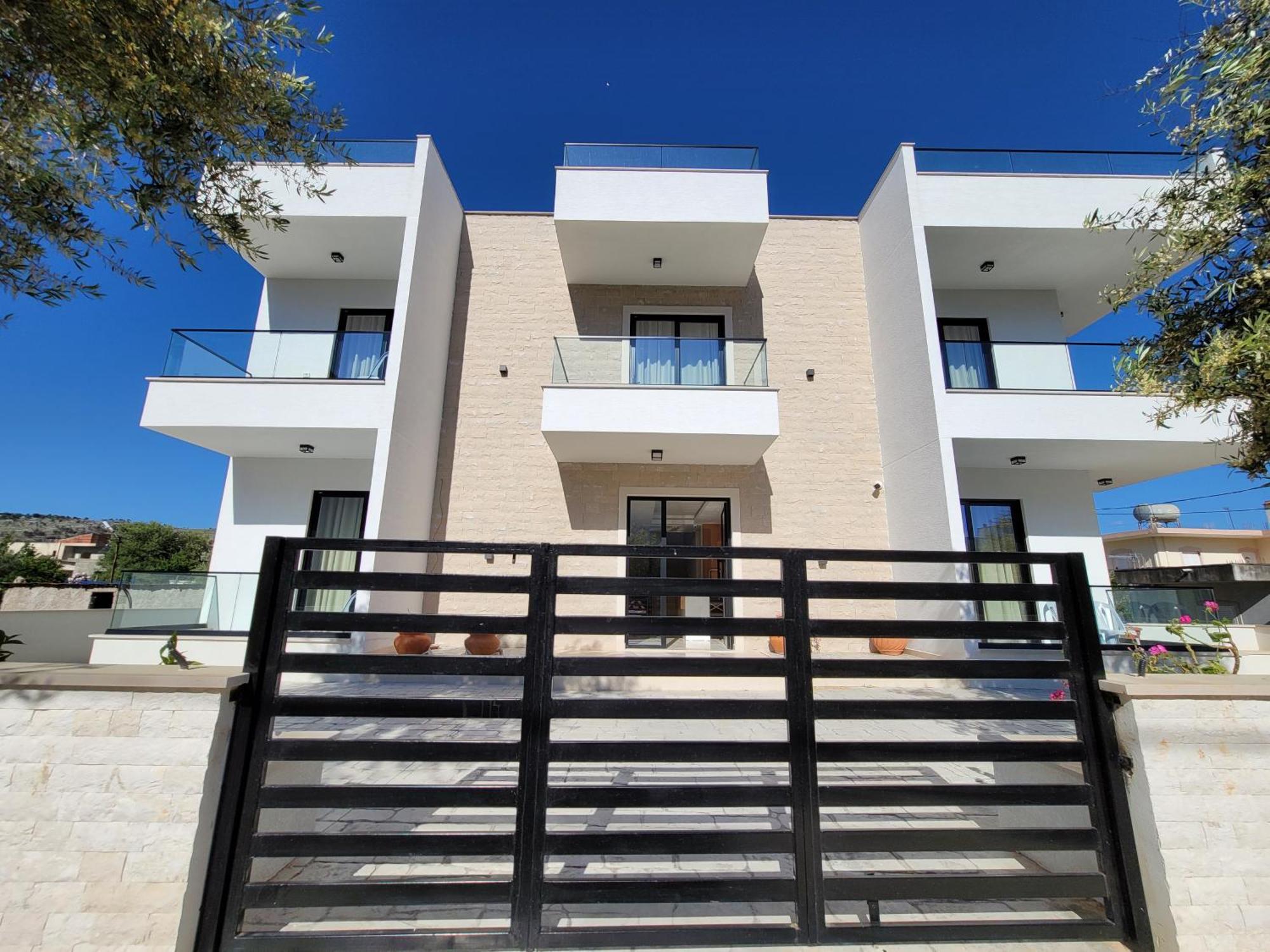 Prestige Hotel Εξαμίλιο Εξωτερικό φωτογραφία